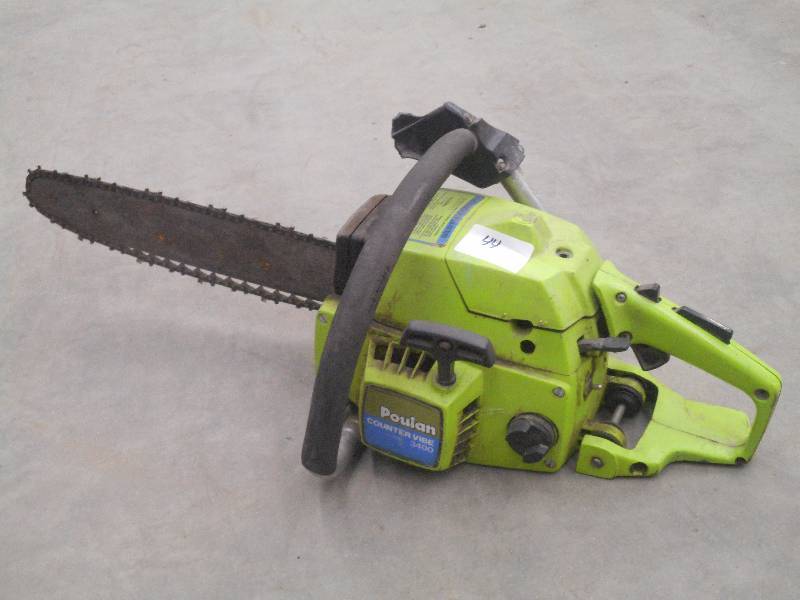 lot 44 image: Poulan Countervibe 3400 Chainsaw ...