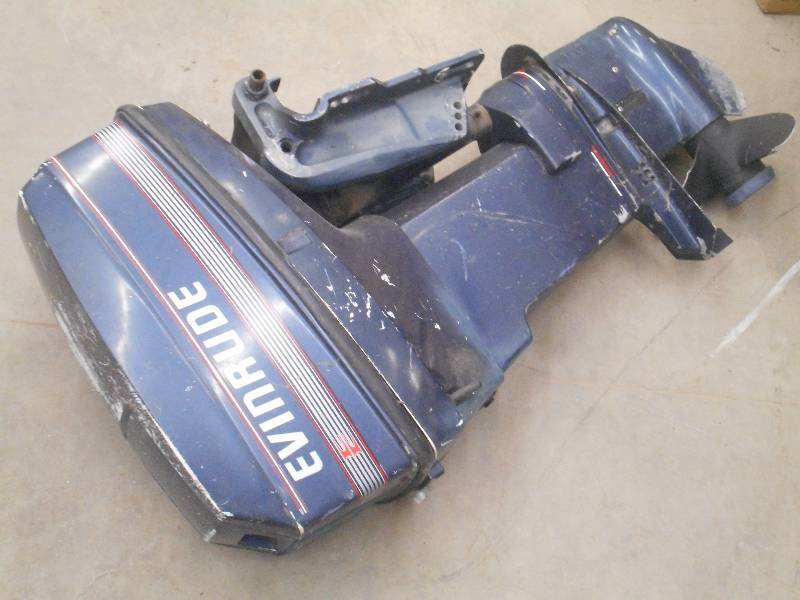 lot 59 image: Evinrude 50HP Outboard Motor, No Th...