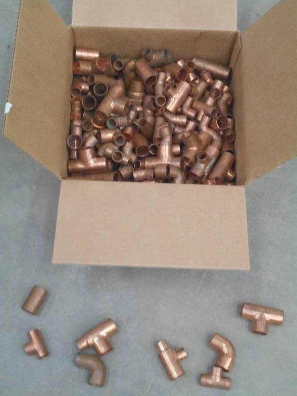 lot 106 image: Boc Of Assorted Copper Fittings ...