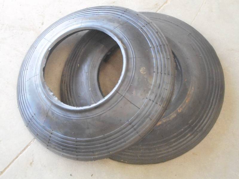 lot 118 image: (2) New 4.804.008 Wheel Barrel Ti...