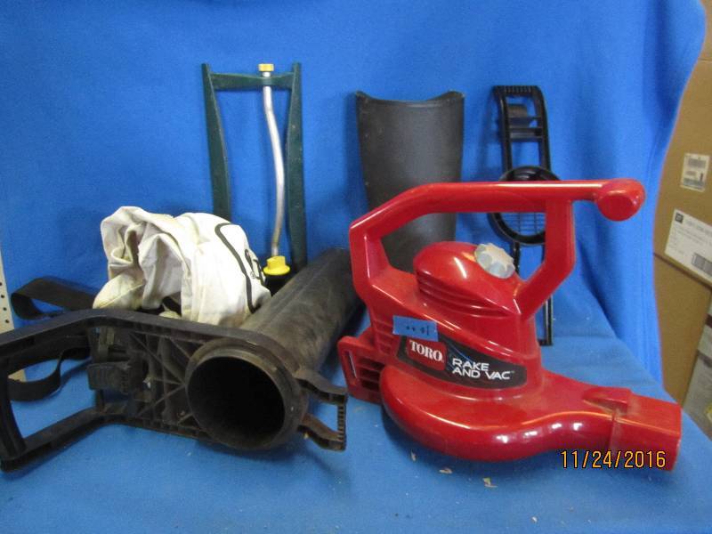 Toro leaf n vac...