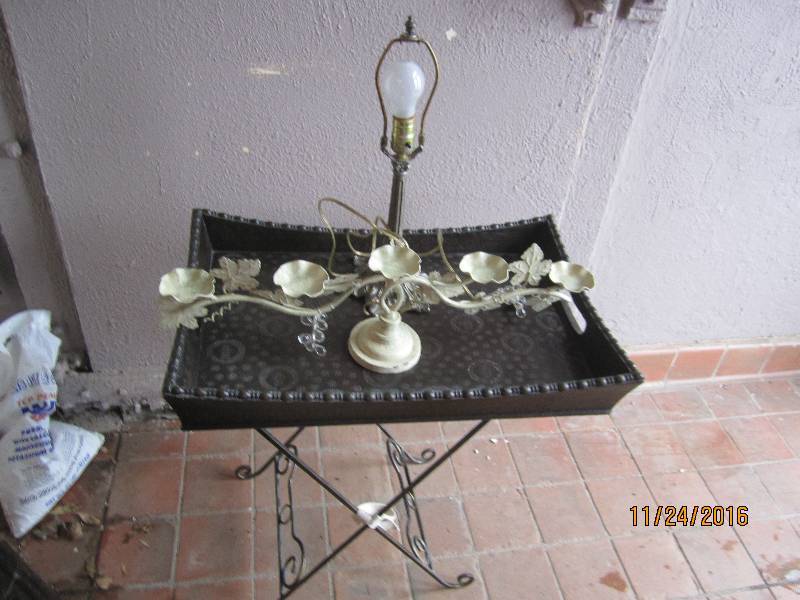 Folding stand tray with decorative ...