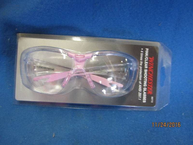 Winchester pink shooting glasses, 4...
