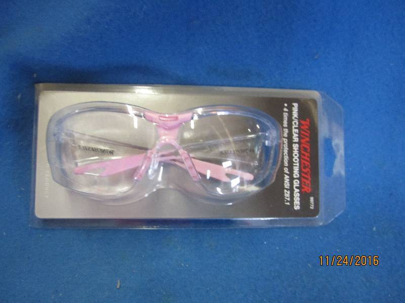 Winchester pink shooting glasses, 4...