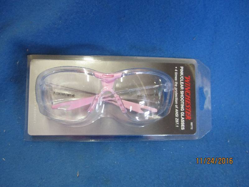 Winchester pink shooting glasses, 4...