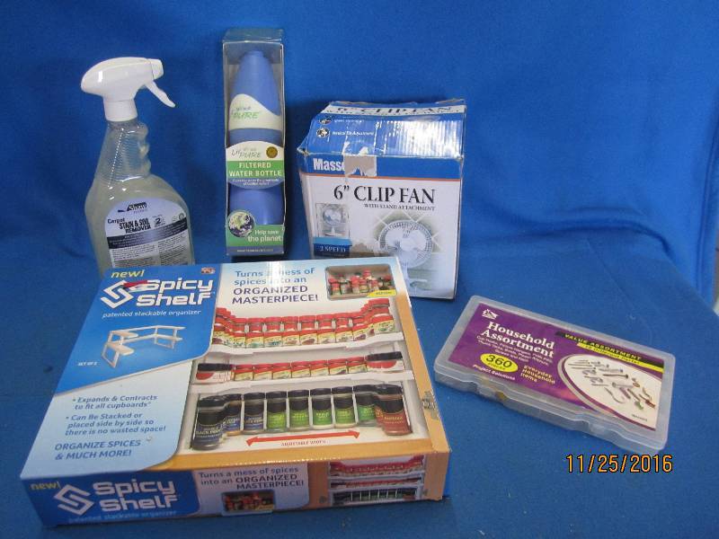 Lot of kitchen and household items...