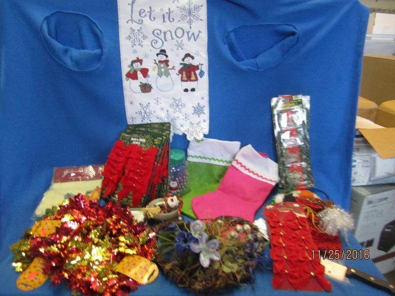 Lot of seasonal and decorative item...