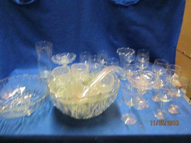 Lot of glassware...