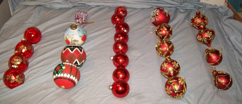 lot 102 image: 25- Christmas (19-Glass4-Plastic2-Cardboard) Hanging Ornaments. See Pictures