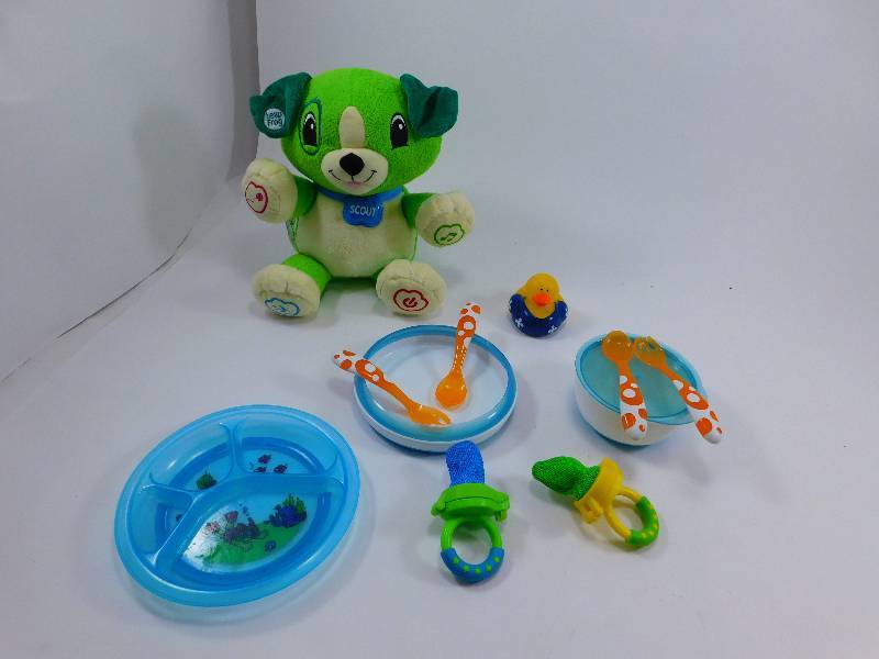 lot 27 image: Lot of Childrens Items