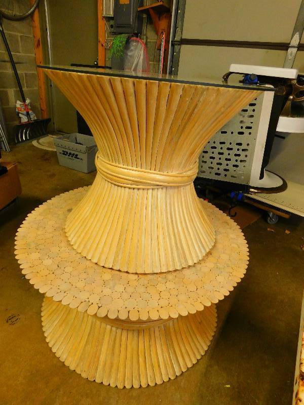lot 32 image: Vintage McGuire-Style Hollywood Regency Wheat Sheaf Bamboo Rattan Coffee Tables