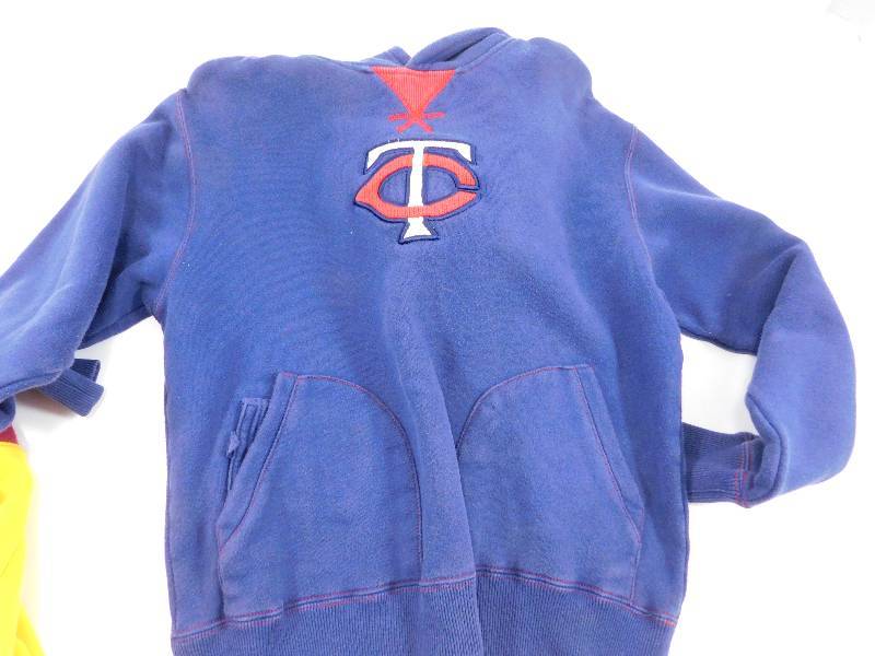 lot 38 image: Lot of Sports Hooded Sweatshirts
