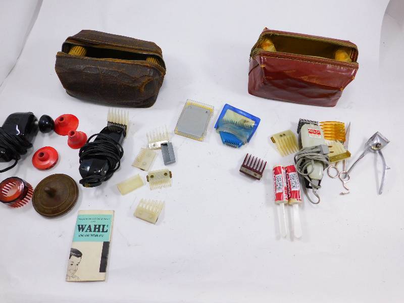 lot 60 image: Lot of 2 Vintage Shaving Kits wElectric Razors & Accessories