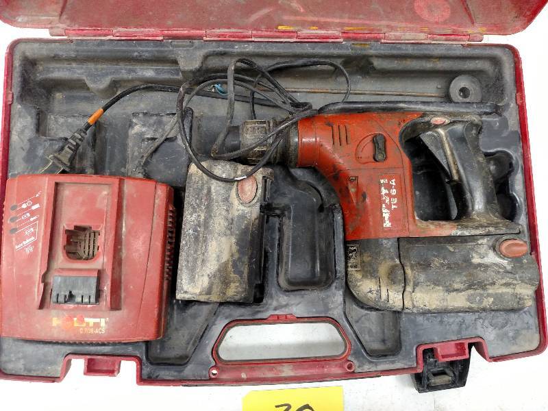lot 30 image: Hilti  TE6-A Cordless Rotary Hammer...