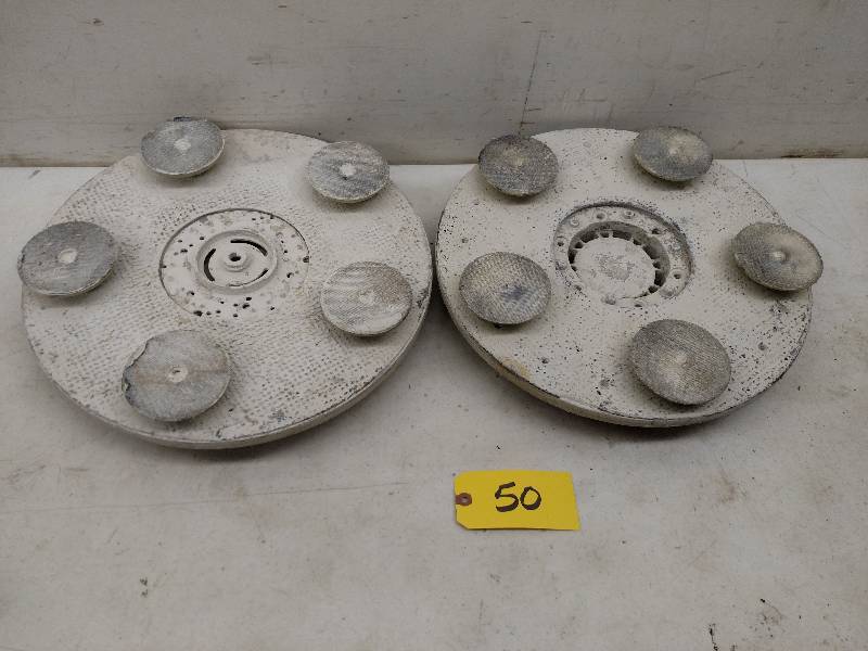lot 50 image: (2) 17 Diamond Drivers...