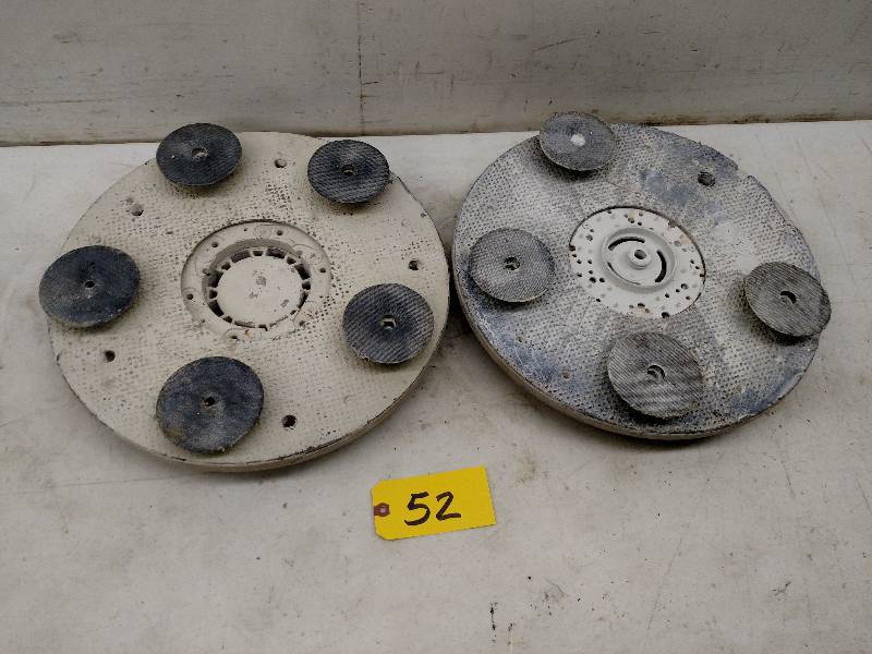 lot 52 image: (2) 17 Diamond Drivers...