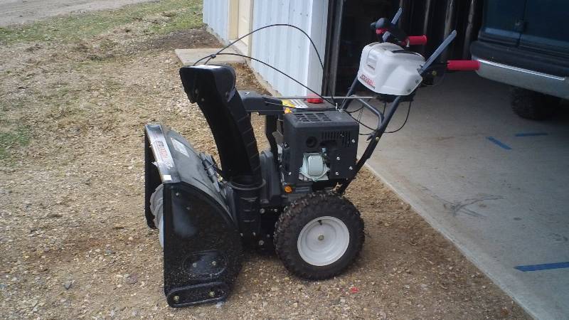 MTD Gold Snowblower | MMO Sales Elbow Lake #8 | K-BID