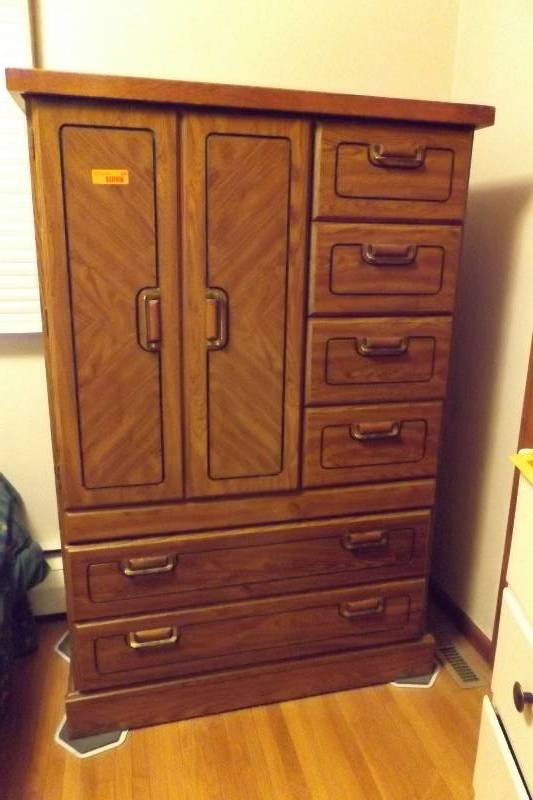 lot 151 image: Chest of drawers with side opening door for shelves, Singer Furniture