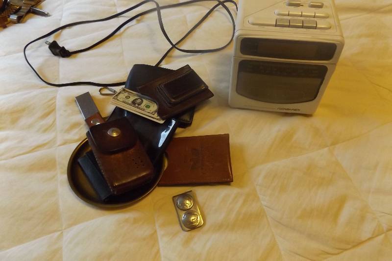 lot 189 image: Brass pocket change holder, buffalo nickel money holder, leather money holders, phone case, keychain