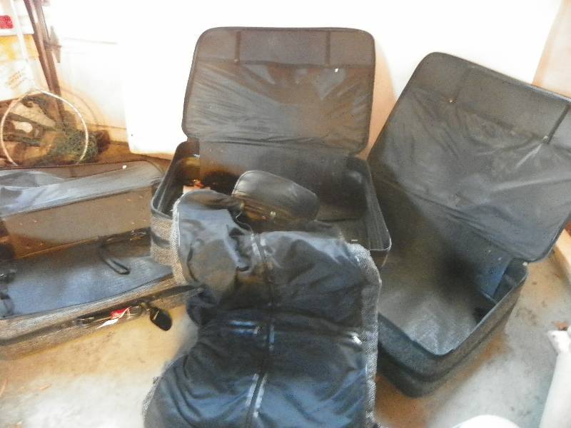lot 104 image: Suitcases