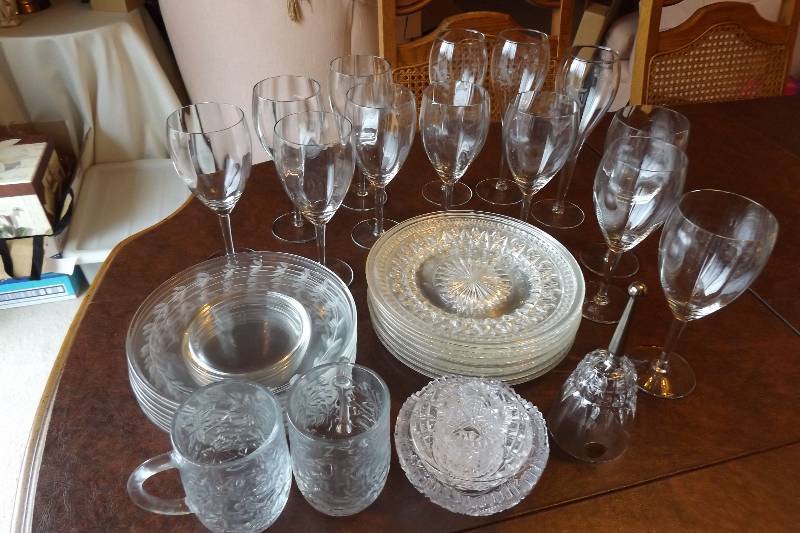 lot 248 image: Crystal and glass pieces, plates, wine glasses, more