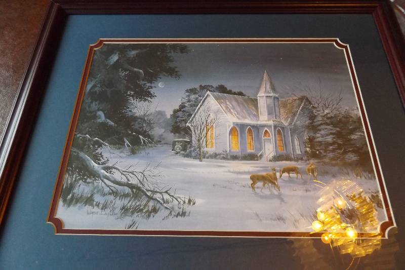 lot 256 image: Lighted church and deer, Home and Garden Party wall hanging