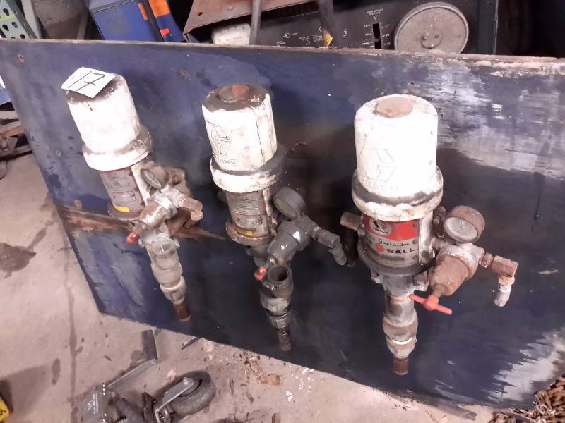 lot 17 image: 3 Mounted GRACO Air Powered Pumps