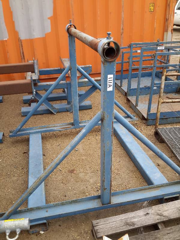 Pipe lifting Rig. Has Fork Lift slots | St Paul Mechanical Contractor ...