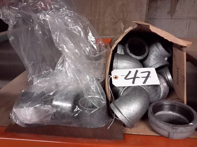 lot 47 image: Misc. galvanized Elbows and Nipples