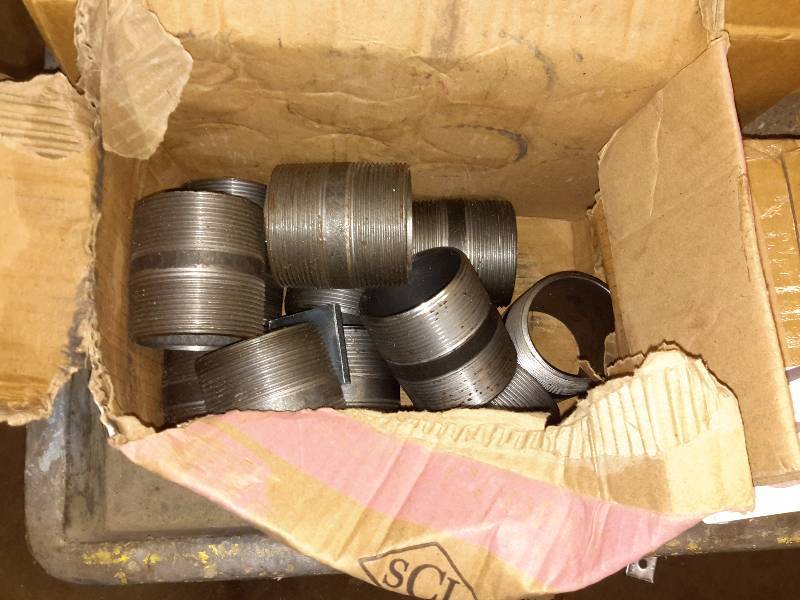 lot 50 image: Large lot of misc. sizes of Steel Nipples