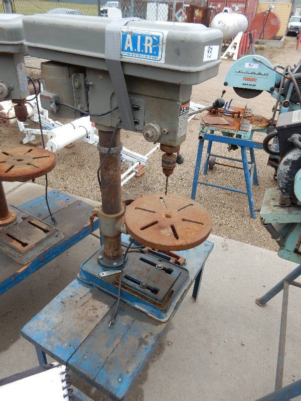 lot 93 image: JET 10 Speed Drill press and Stand