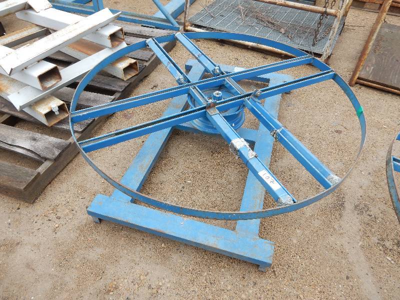 lot 107 image: Large Cable Reel