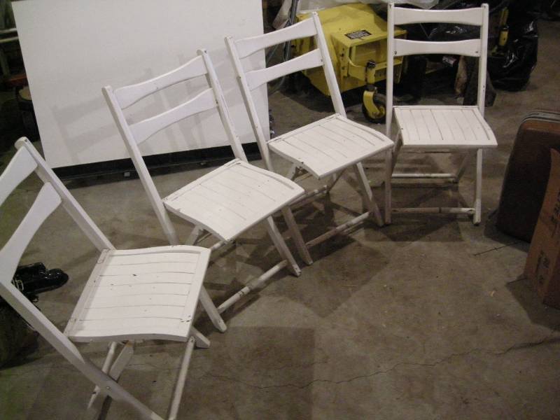 lot 41 image: Vintage Folding Deck Chairs
