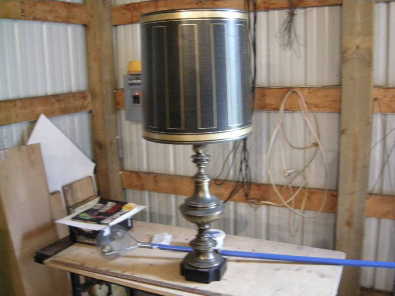 lot 93 image: Large Vintage Lamp