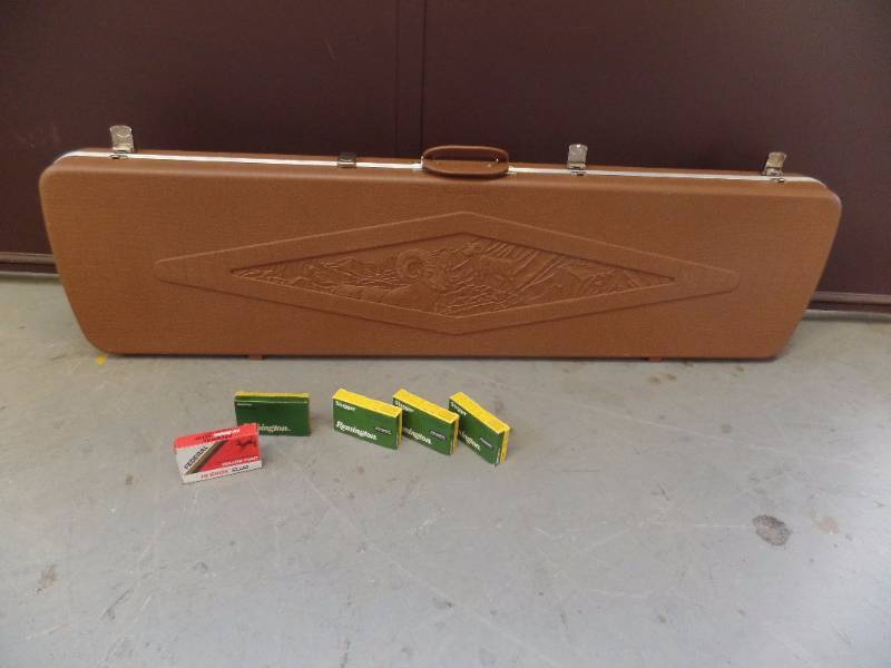 lot 525 image: Gun Case and Ammo