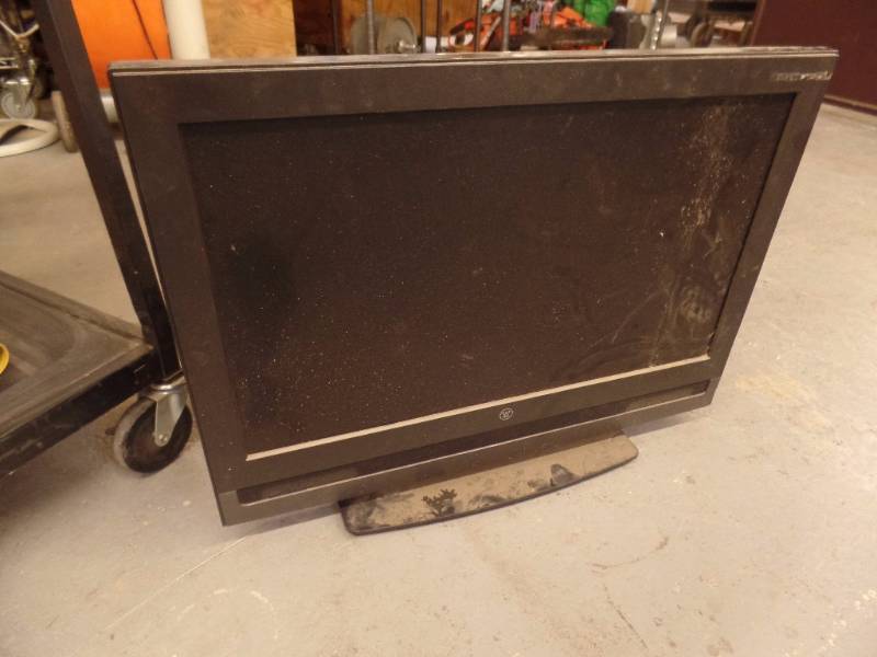 lot 535 image: Westinghouse Flatscreen TV