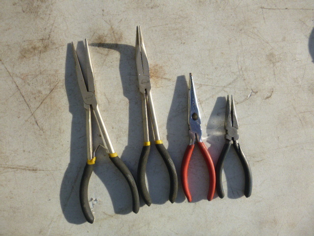 lot 40 image: 4 Miscellaneous Needle Nose Pliers