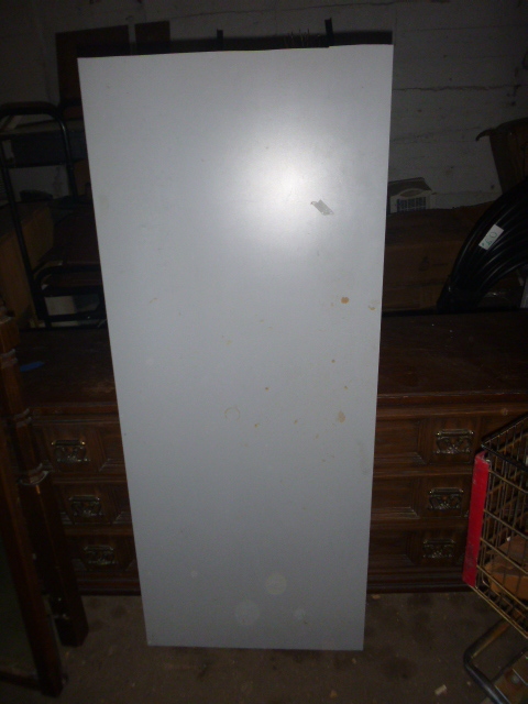 lot 105 image: Counter Top