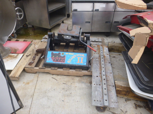 lot 1 image: Cattz Rollmaster 2
