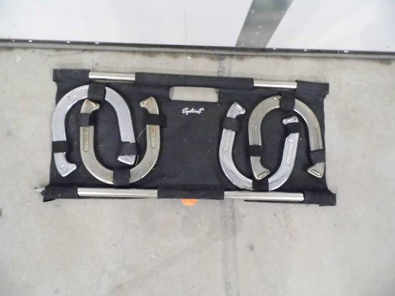 Horse Shoe Set
