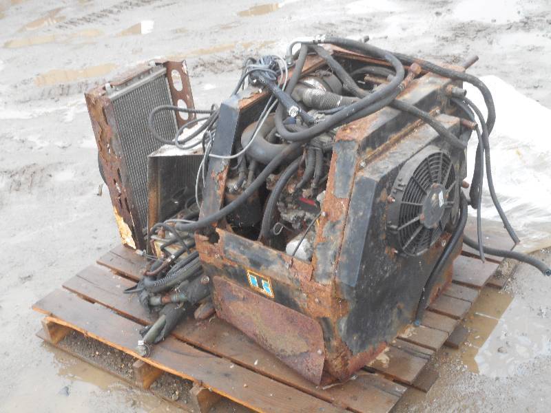 lot 3 image: Alternate Power Unit For A Semi-Tru...