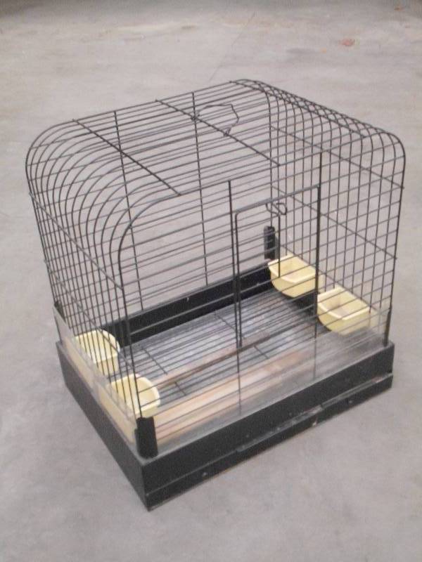 lot 33 image: Steel Bird Cage, 20 Width ...