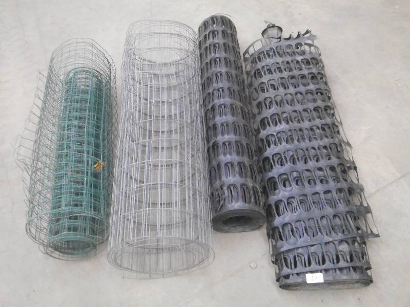 lot 67 image: Lot Of (2) Rolls Of Construction F...