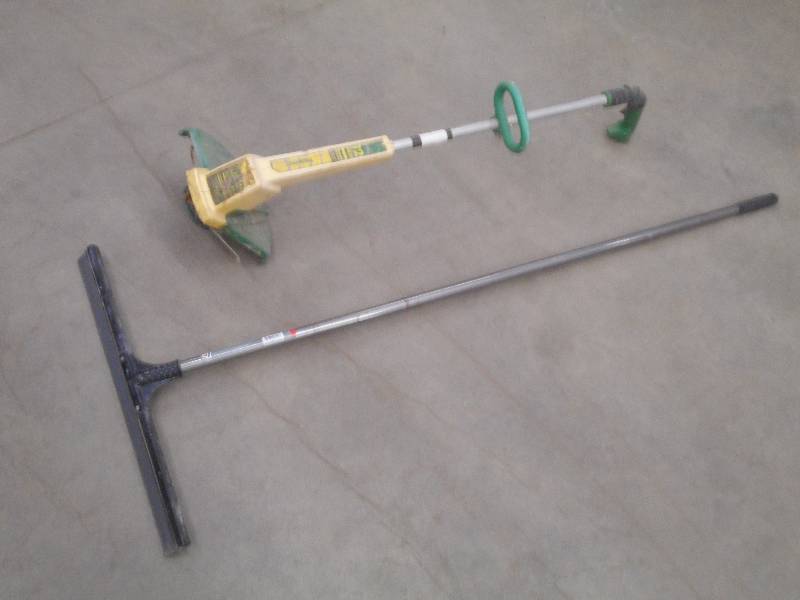 lot 74 image: Lot Of (1) Floor Squeegee & (1) Ele...