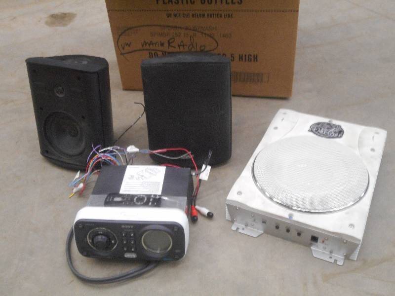 lot 79 image: Lot Of (2) Speakers & (1) Sony Driv...