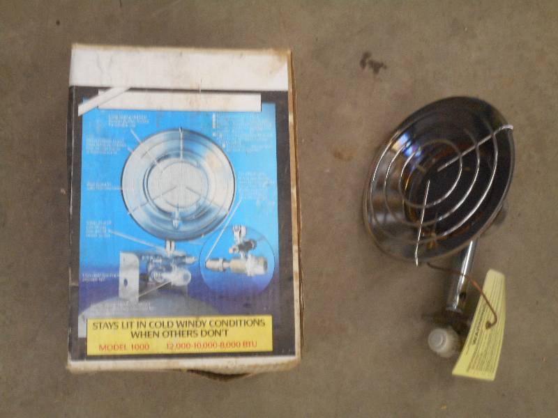 lot 80 image: Paulin 8-12000 BTU LP Gas Heater ...