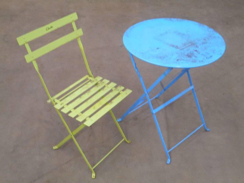 lot 84 image: Unique Folding Steel Chair & Table ...