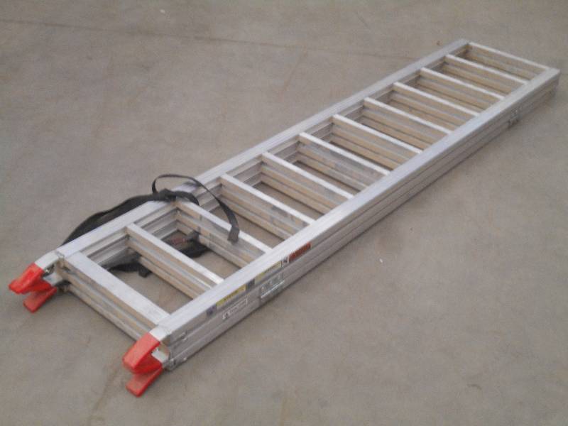lot 88 image: 6 Tri-Folding Aluminum Utility Ram...