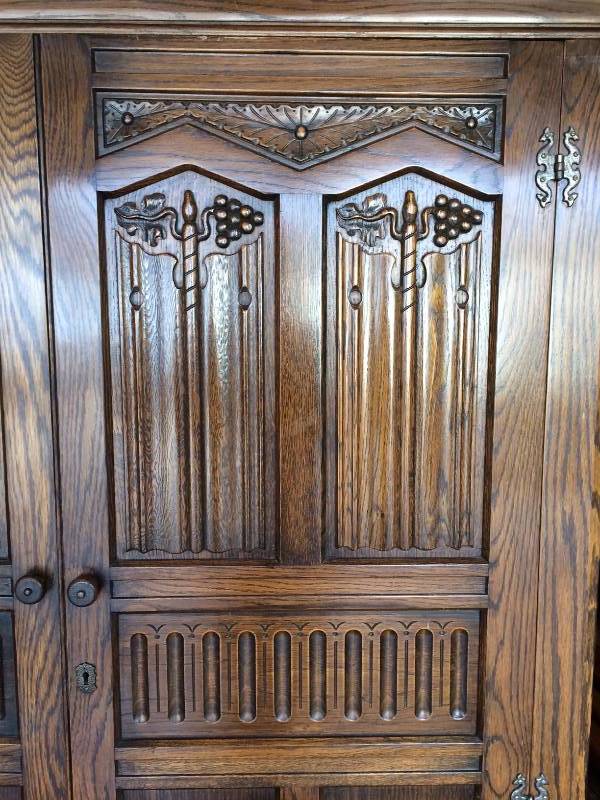 lot 25 image: Early English Oak Wardrobe