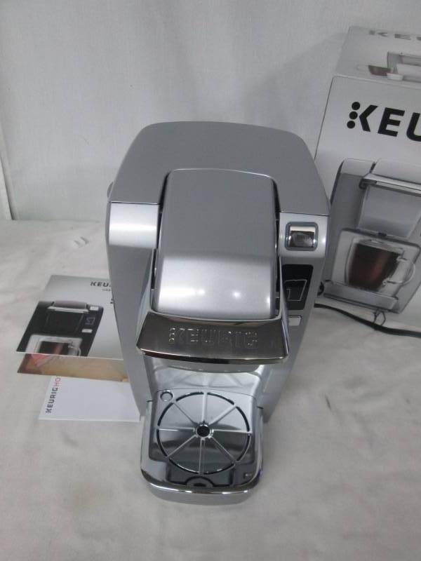 lot 28 image: Keurig Classic Series K15 Brewing System